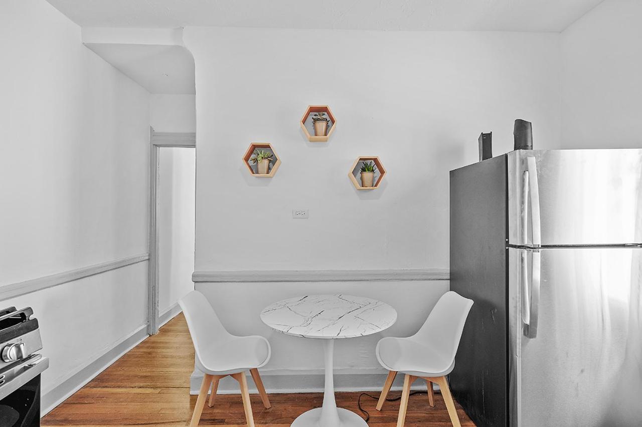 Apartamento Center Of Little Italy #1 Cleveland Exterior foto